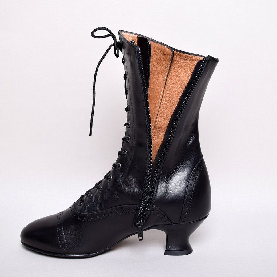 Women's Shoes - Darcy Clothing