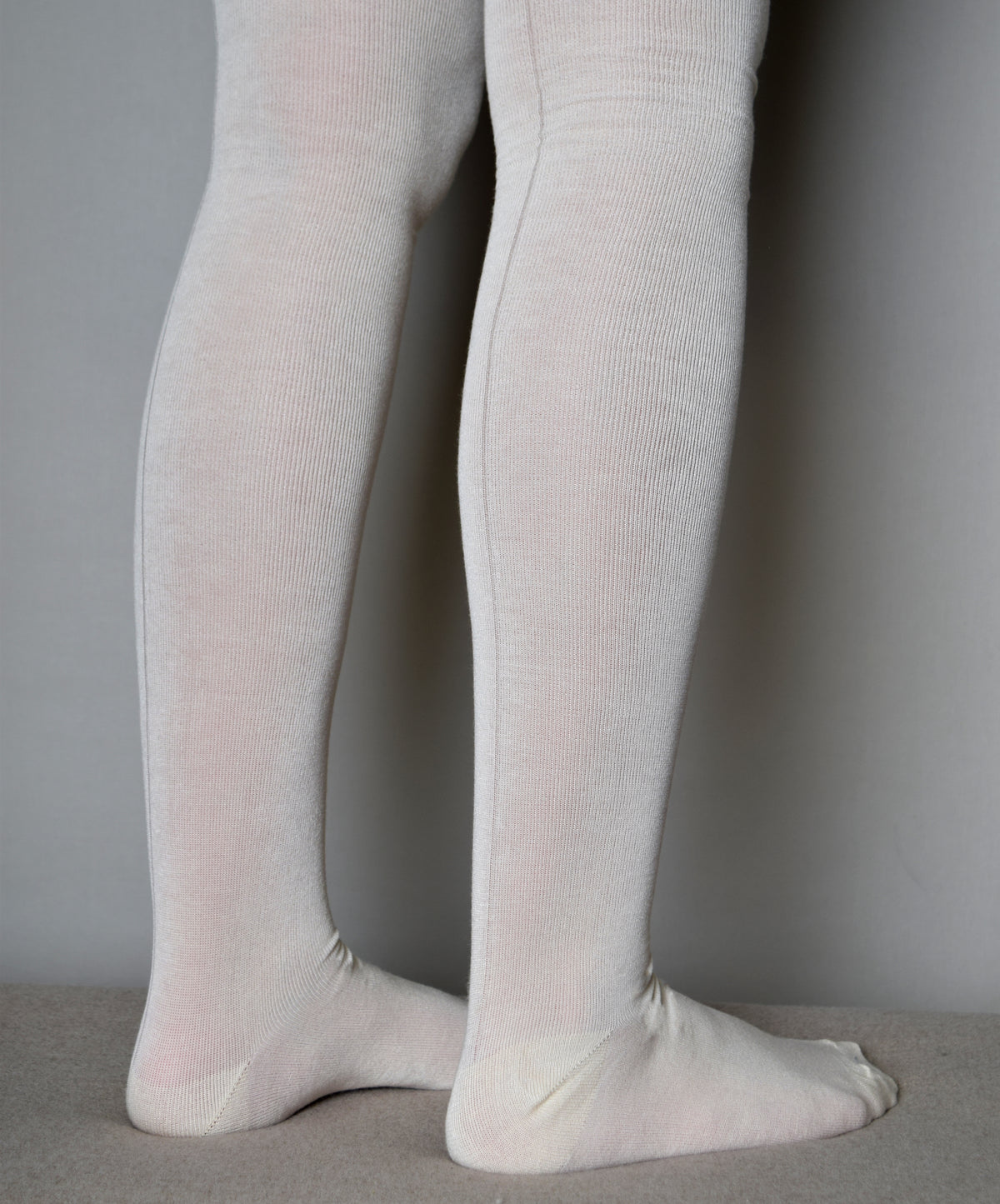 Darcy Clothing Plain Silk Stockings (SO152)