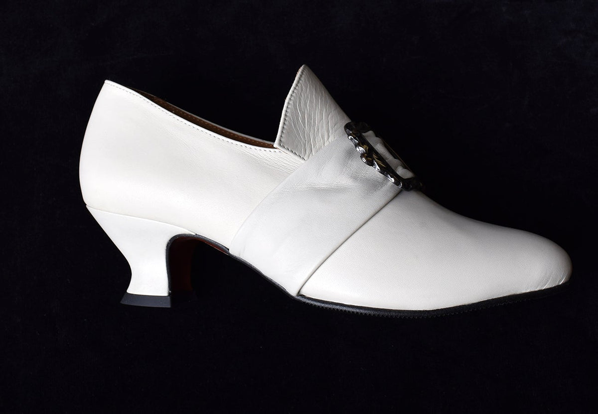 Ladies Leather Buckle Front Shoes (SP1900)