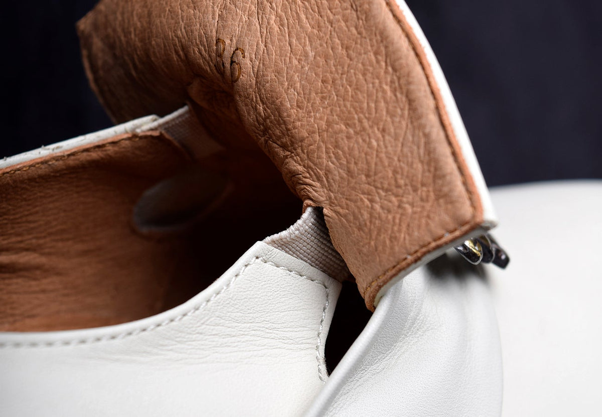 Ladies Leather Buckle Front Shoes (SP1900)