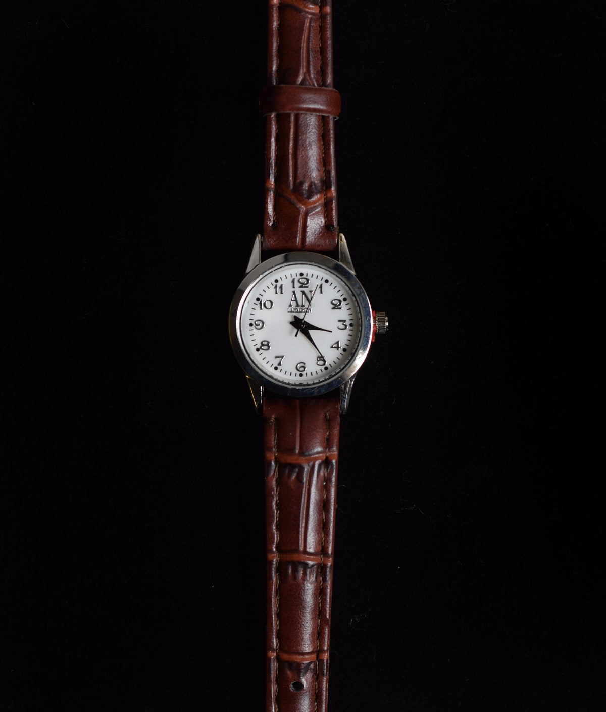 Cheap Wrist Watches (ST931) - Ladies Brown Strap with Silver Face
