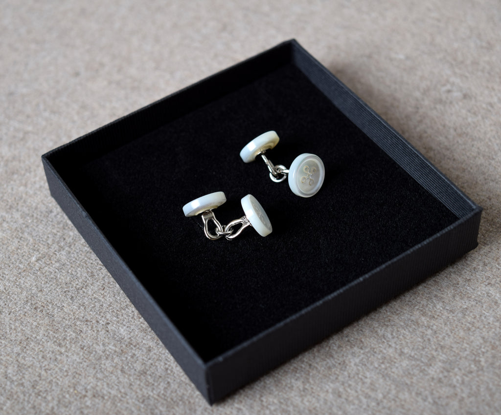 Mother Of Pearl Cuff links (ST900)
