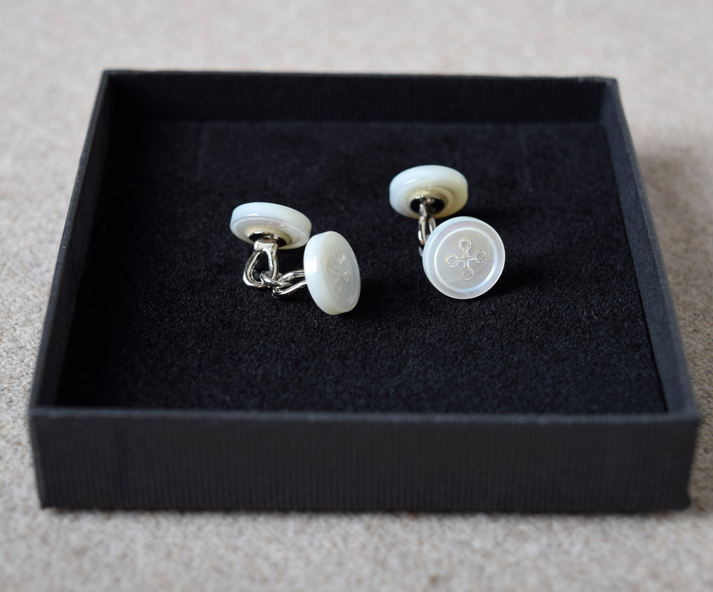 Mother Of Pearl Cuff links (ST900)