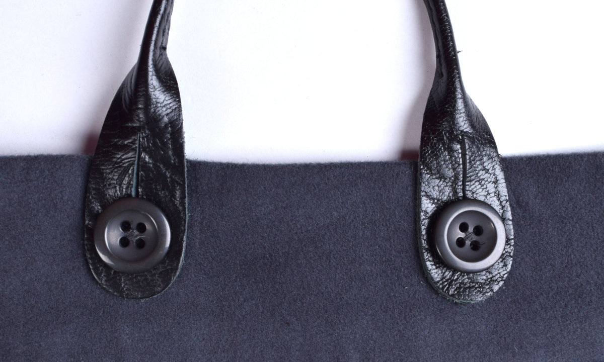 6 Fly Buttons (BU3) - Grey