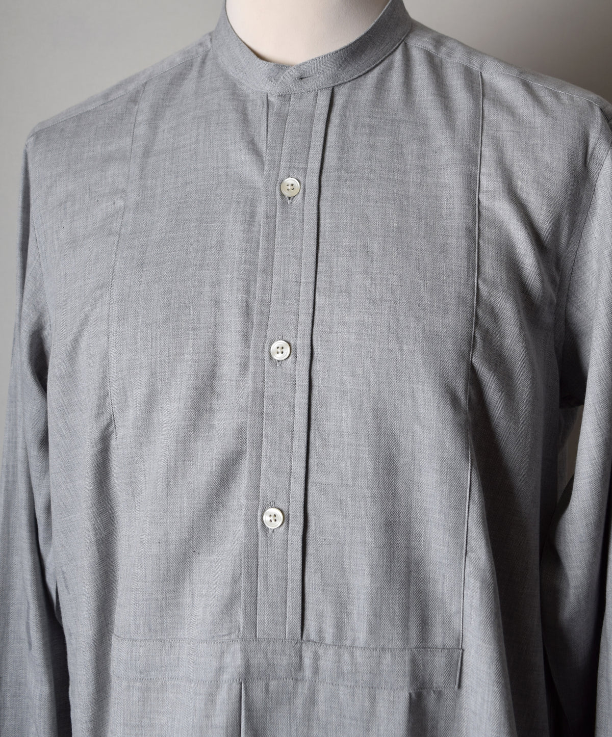 Bib Front Herringbone Neckband Shirt (SH160H) - Grey