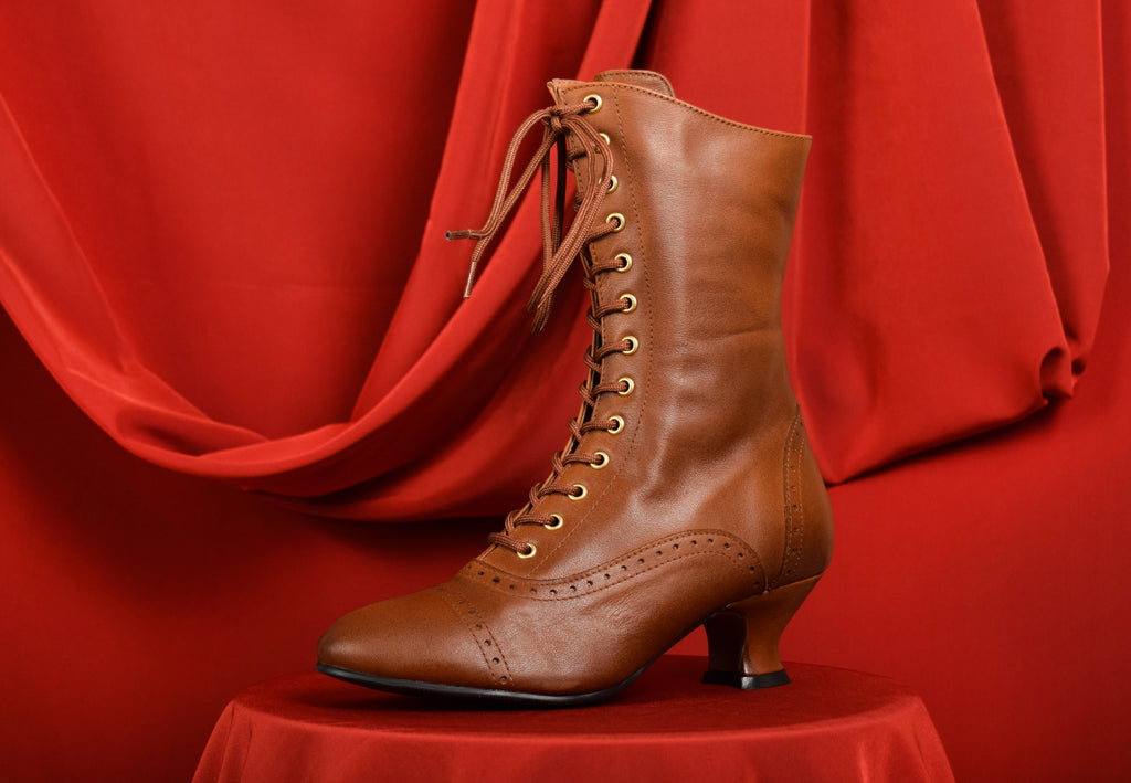 Brown Victorian Lace Up Boots (SP1912)