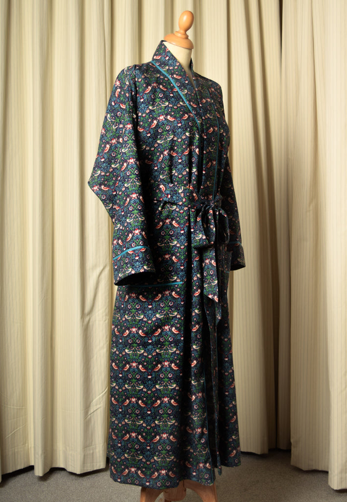 Vintage Liberty Print Ladies Dressing Gown (NW520) - Strawberry Thief