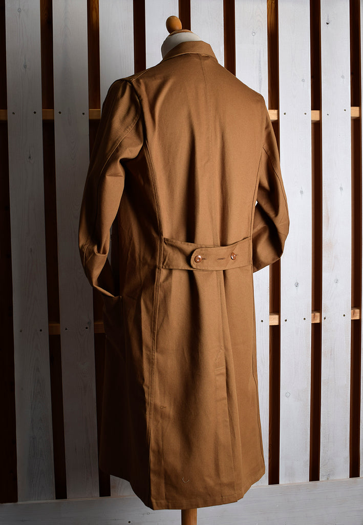 Brown Shop Coat (JA116)