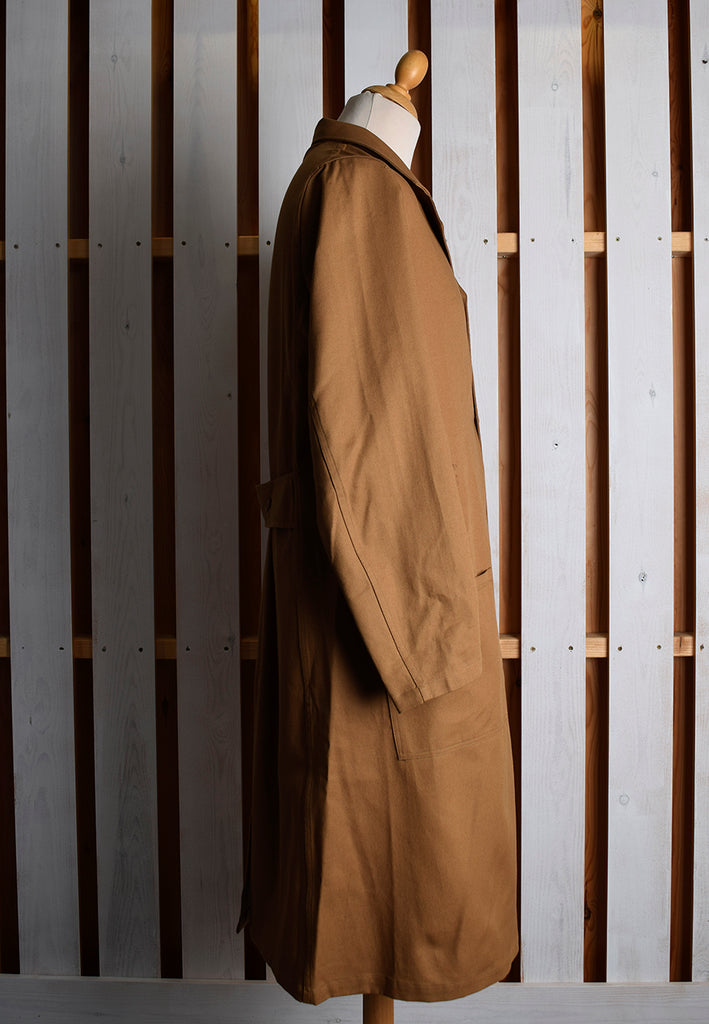 Brown Shop Coat (JA116)