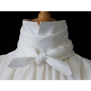 C18th Square Cotton Lawn Cravat (CR120)