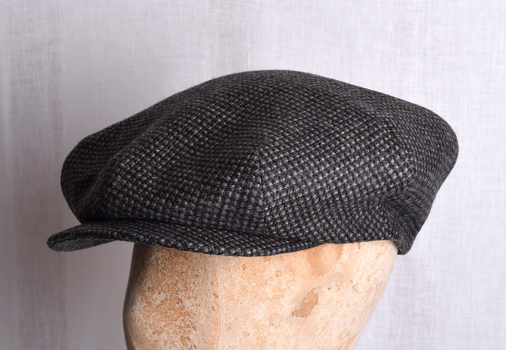 1930's Tweed Cap (HA139) - Grey / Brown Check