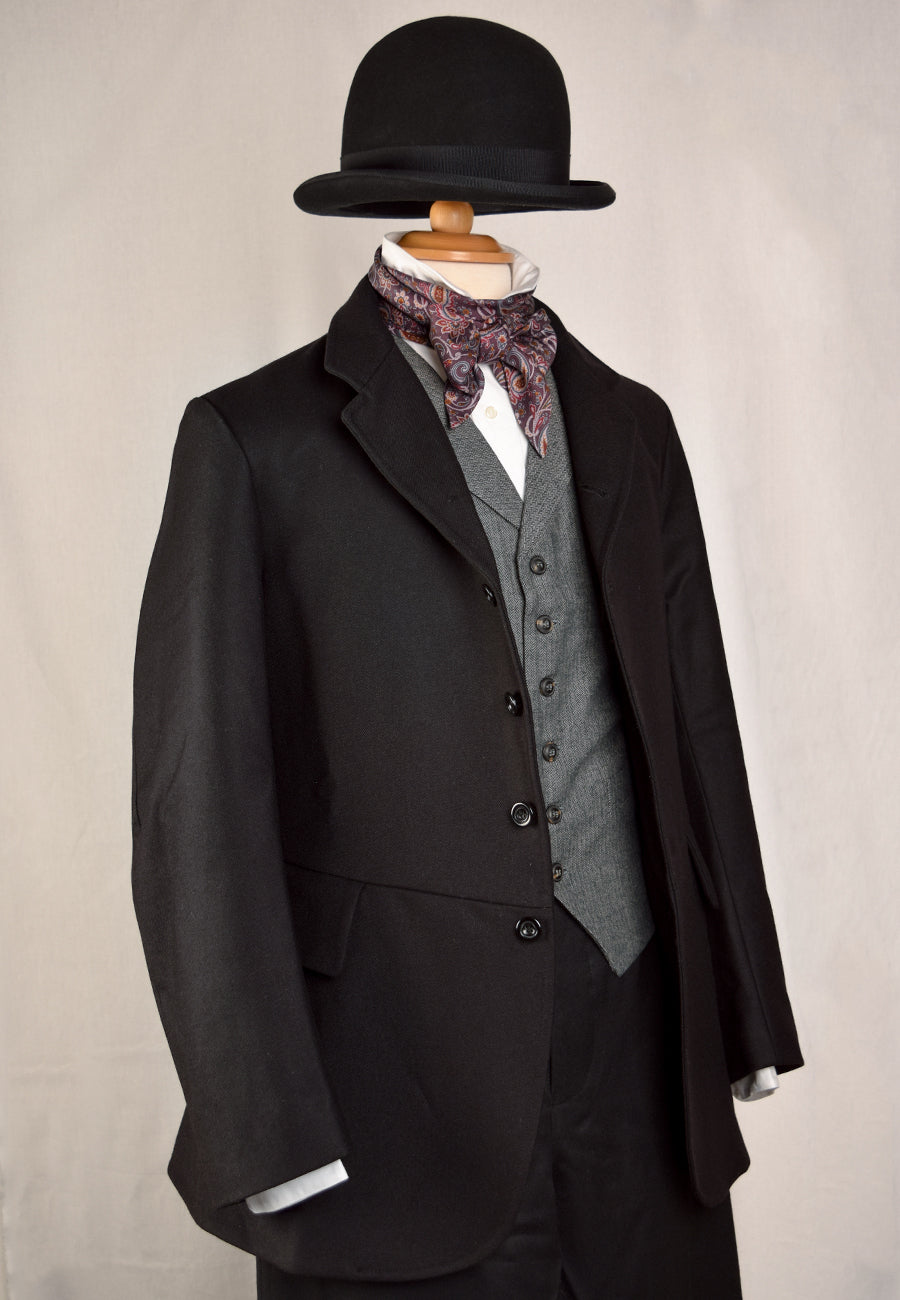 Men's Victorian Costume and Clothing Guide  Victorian mens fashion,  Victorian mens clothing, Victorian clothing