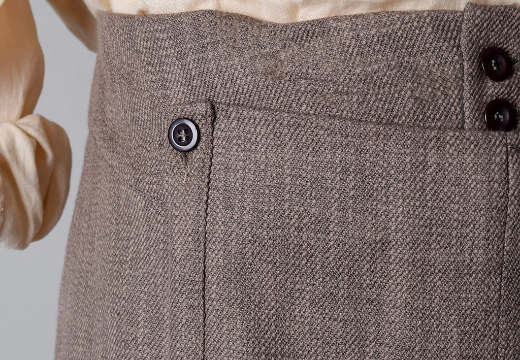 C18th Informal Breeches (TR211) - Brown Linen Mix