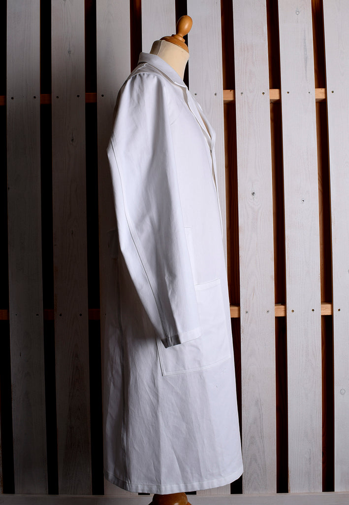 White Lab Coat (JA115)